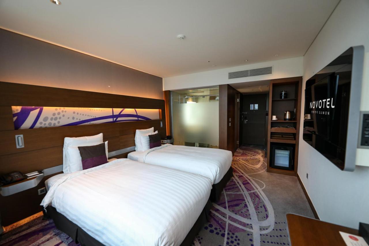 Novotel Ambassador Сувон Екстер'єр фото