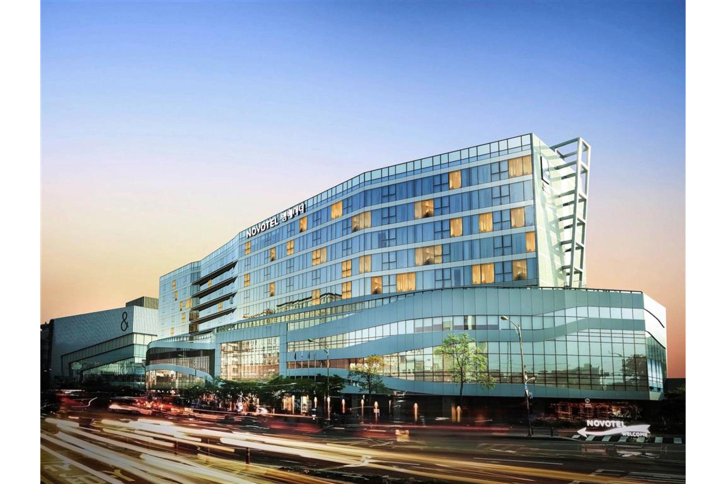 Novotel Ambassador Сувон Екстер'єр фото