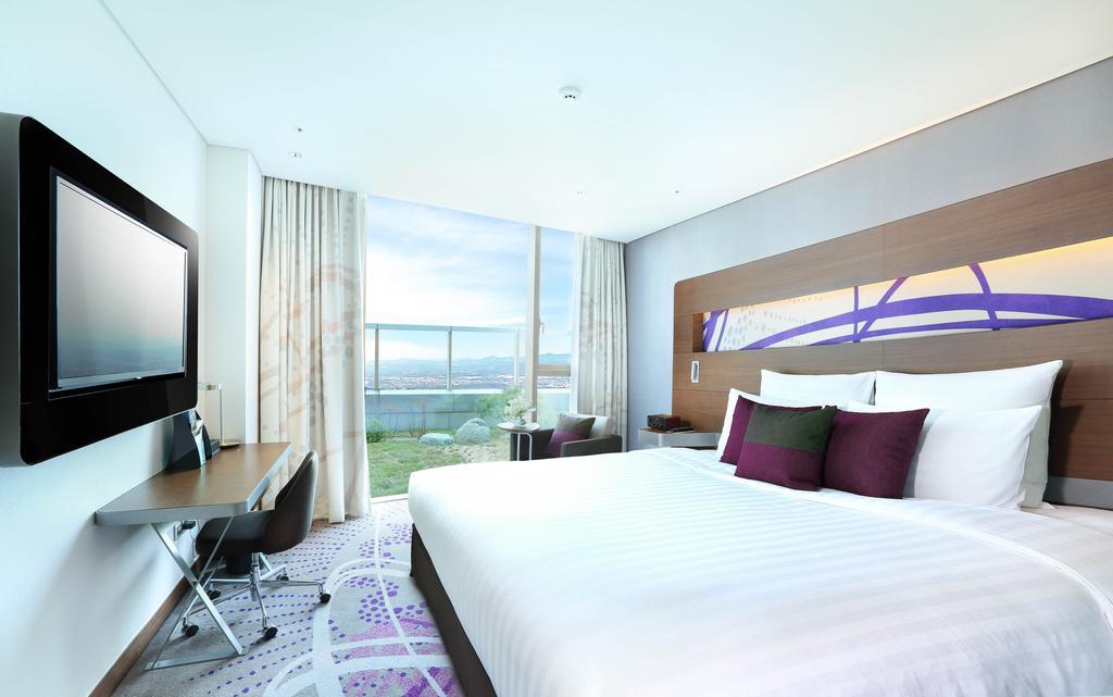 Novotel Ambassador Сувон Екстер'єр фото